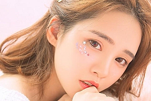 为什么美女都高冷很难接近?