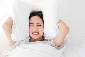 1个偏方治疗打呼噜-女生打呼噜自我治疗有办法吗