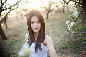 高铁上怎么搭讪女生,高铁搭讪女生得注意什么?