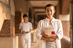 搭讪怎么跨出第一步?搭讪撩妹技巧