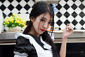 公车上的奶水H免费阅读 揉着孕肚临盆产虐