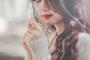 还在烦恼怎么打招呼找话题?这三招让你和女生聊到起飞
