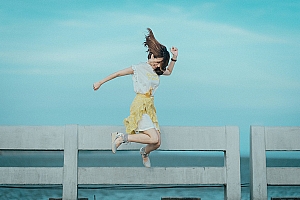 女生说再见是什么意思,怎么回复?(深度剖析)