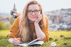 如何向不认识的小姐姐要微信?有礼貌还绅士的做法