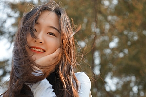 追女生时对方说我年龄小是拒绝吗?教你如何高情商应对!