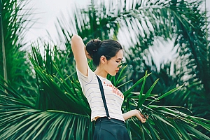 惹女生生气了怎么办?学几招帮你哄回来