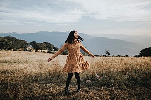 和女生聊天接不上话怎么办?教你如何快速应对!