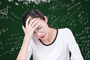 警惕经期偏头痛-经期性头痛