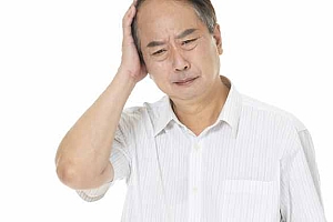 梳理头发-在洗发之前要坚持梳理头发